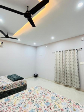Suite By low tide homestay